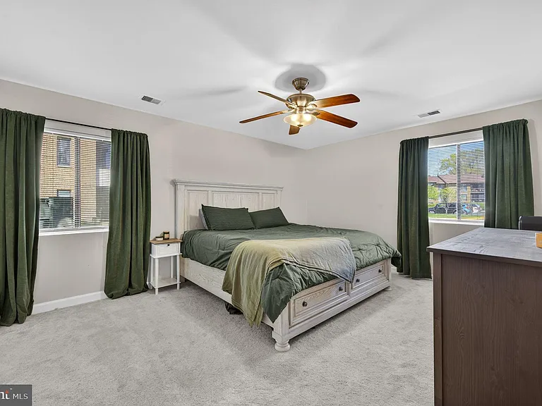 517 Florida Ave #T4 — Photo 22
