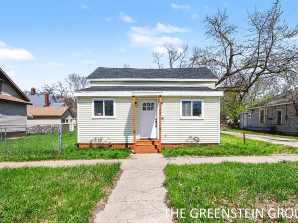 1388 7th St, Muskegon, MI 49441