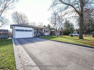 1443 Saginaw Cres, Mississauga, ON L5H1X4