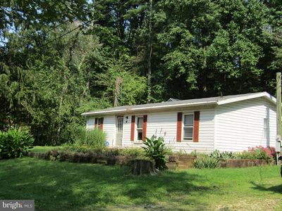 1756 Lake Shore Dr, Mohnton, PA, 19540