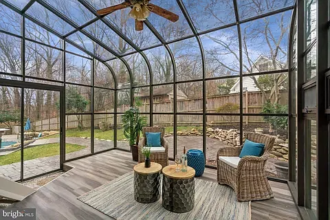 3711 Spicewood Dr — Photo 30
