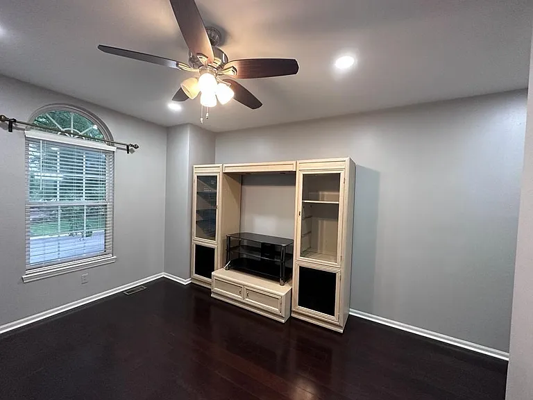 38353 Churchill Ln — Photo 26