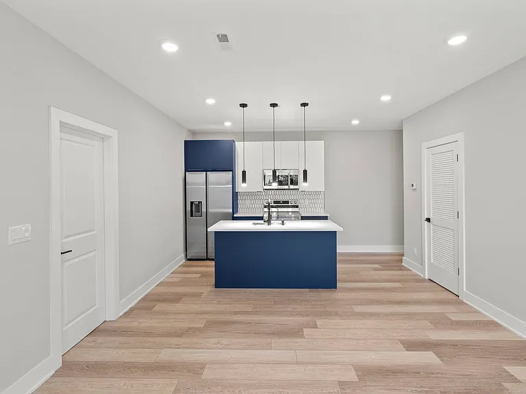 2624 Trenton Ave #307 — Photo 15