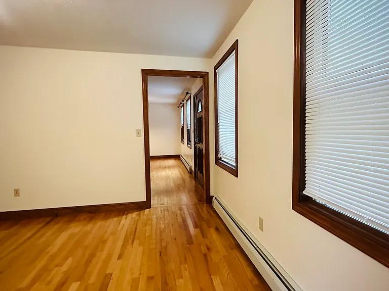 30 Longmeadow Rd — Photo 33
