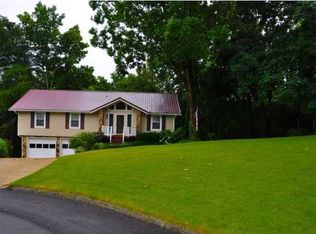 5400 Autumn Wood Dr, Chattanooga, TN 37416
