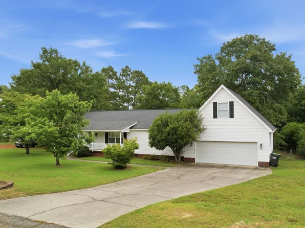 425 Crestwood Arch, Lexington, SC 29073