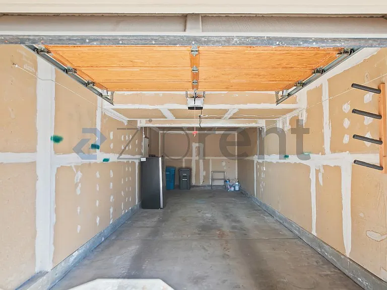 16931 Sorrel Way — Photo 30