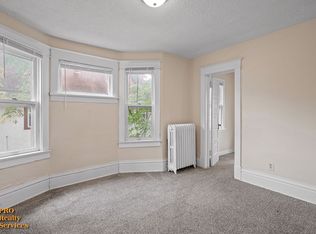 3328 5th Ave S, Minneapolis, MN 55408