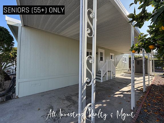 3rd image of 141 Douglas Dr #16