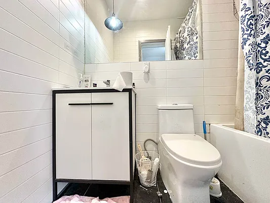 Rented by Doorway NYC, LLC | media 17