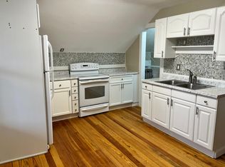 365 Cold Spring Ave FLOOR 2, West Springfield, MA 01089