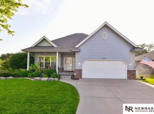 19592 Ridgeway Rd, Plattsmouth, NE 68048