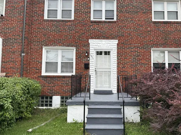 1211 Deanwood Rd, Parkville, MD 21234