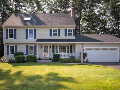 8 Cathedral Circle, Nashua, NH, 03063
