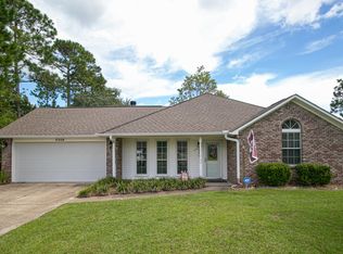 3306 N 7th St, Ocean Springs, MS 39564