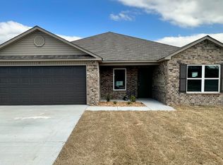 6 Farmhouse Cir, Vilonia, AR 72173