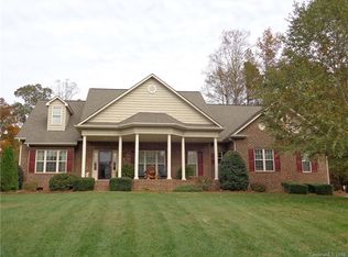 388 Autumnlight Dr, Salisbury, NC 28147