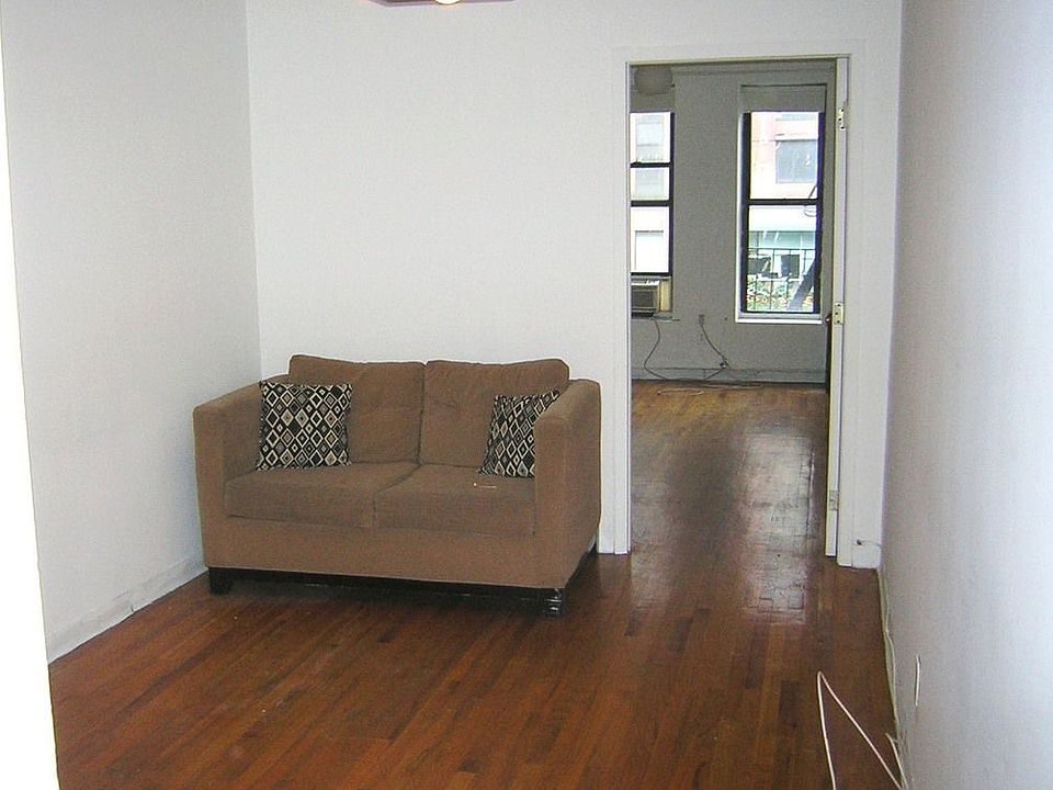 1st image of 230 W 95th St APT 34