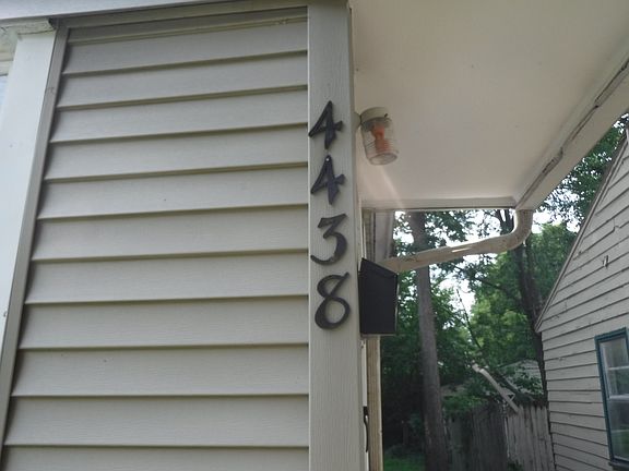 4th image of 4438 Evanston Ave