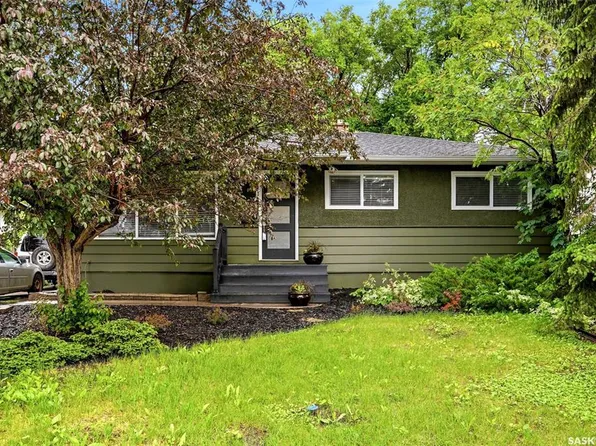 5 DARKE CRESCENT, Regina, SK S4S 2W5