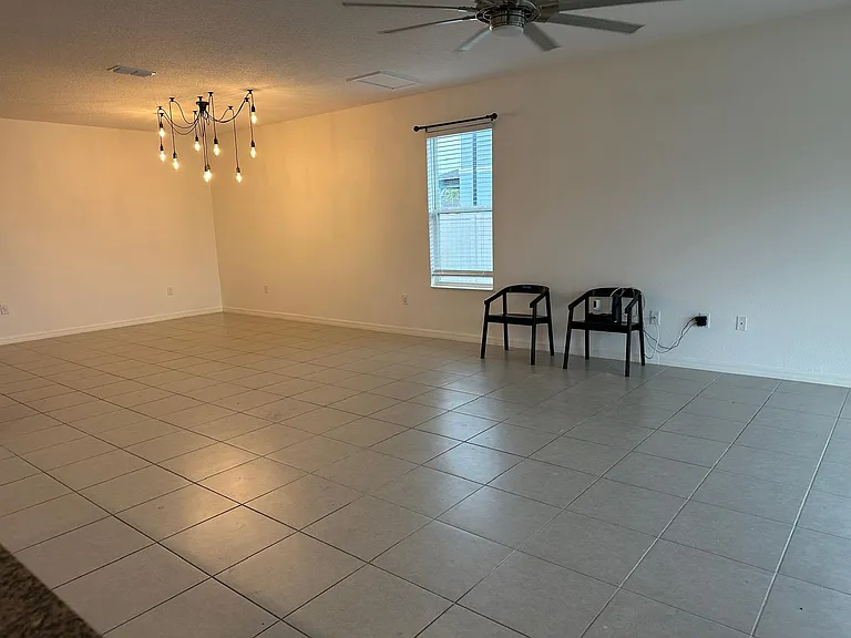 2104 Stillwood Way — Photo 31
