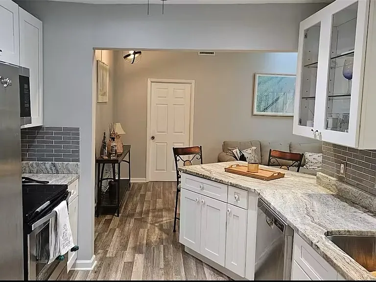 11195 Seabreeze Ave — Photo 14