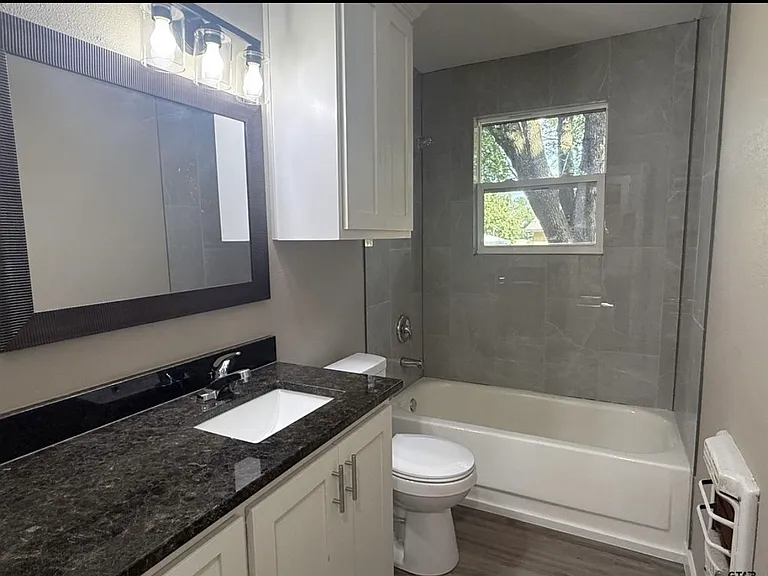 606 Walnut Cir — Photo 8