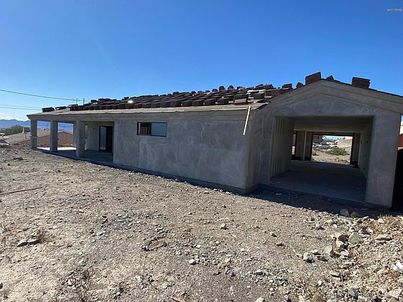 4th image of 2738 Minnow Ln
