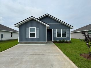 6357 Firefly Dr, Milton, FL 32583