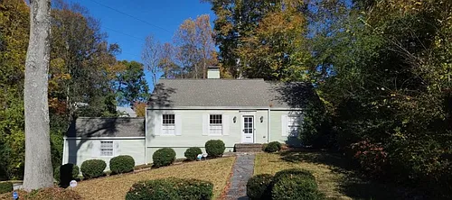 383 Redland Rd NW Photo 1