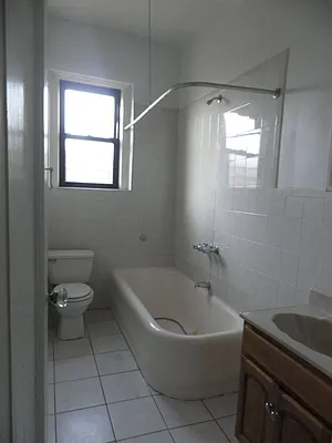 Rented by Bohemia Realty Group | media 20