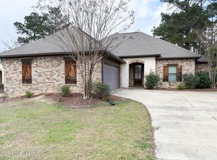 961 Willow Grande Cir, Brandon, MS 39047