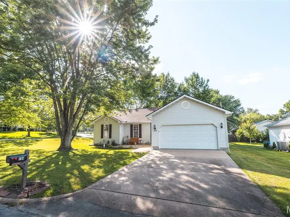 708 Chestnut Dr, Rolla, MO 65401