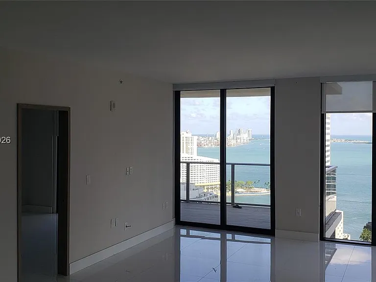 1010 Brickell Ave #3205 — Photo 6