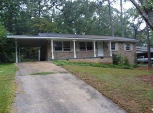 3683 Astronaut Dr, Ellenwood, GA 30294