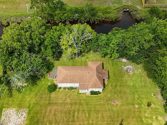 2nd image of 12903 Sandpiper Rd