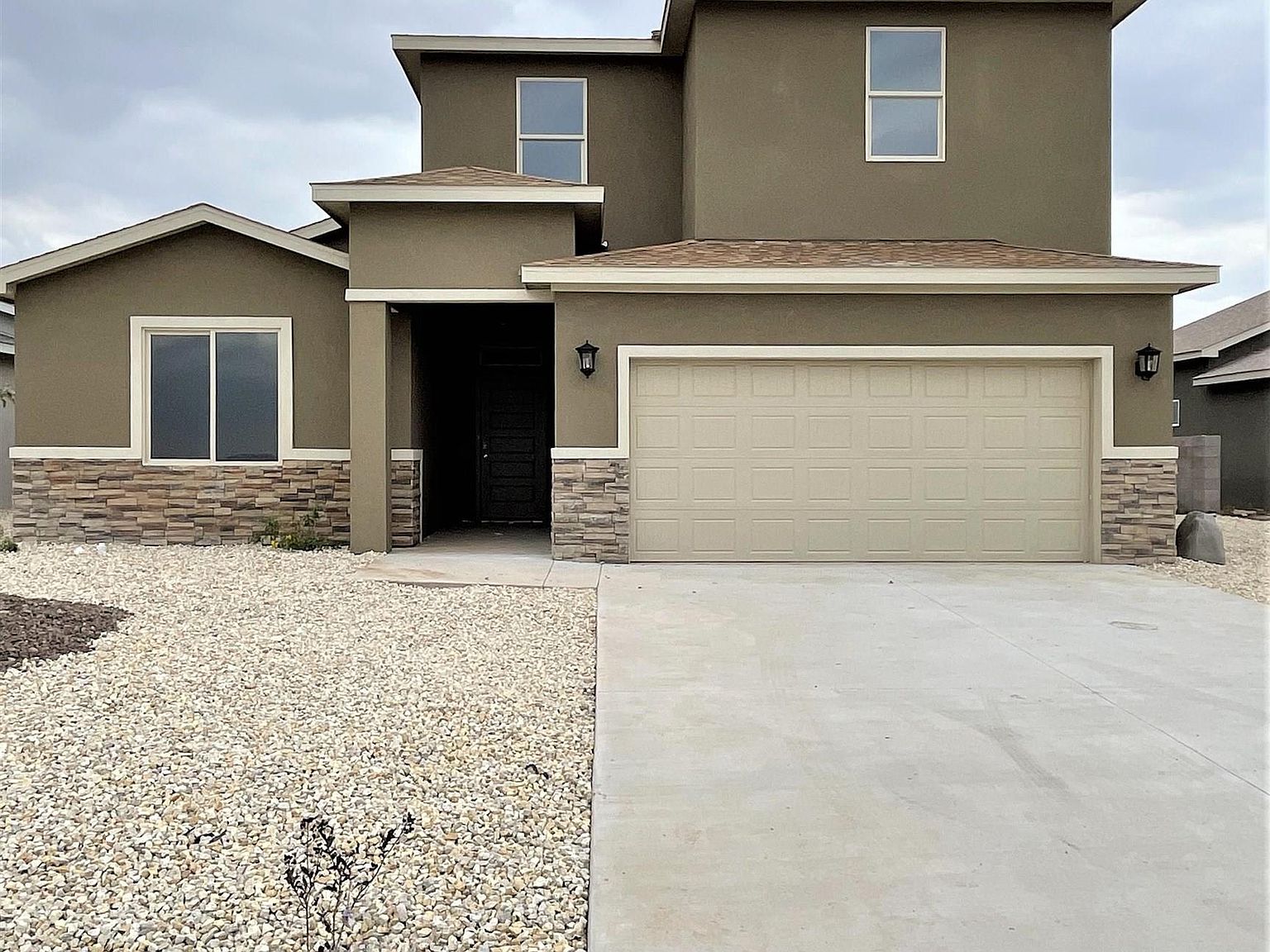 3709 Saguaro, Carlsbad, NM 88220 Zillow