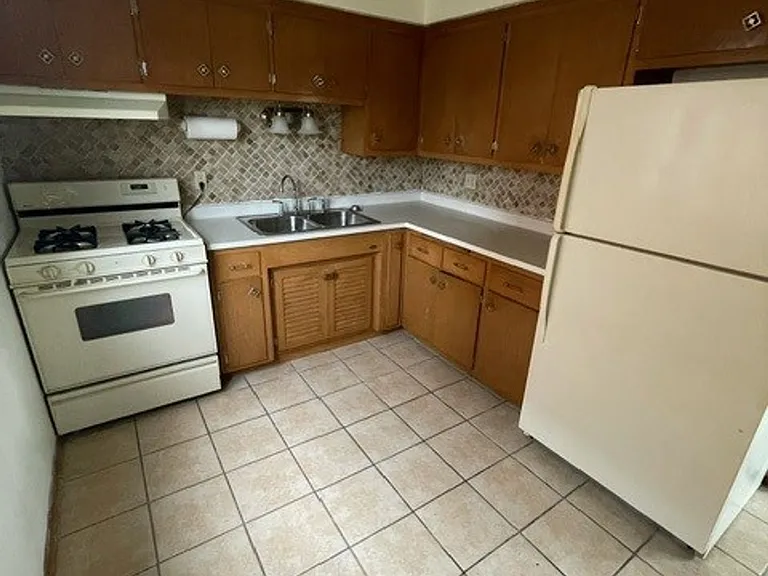6024 W Cleveland Ave #3 — Photo 9