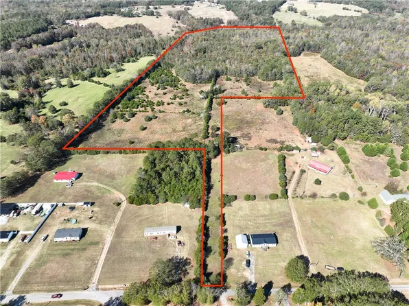 43 Joe Burton Rd, Honea Path, SC 29654