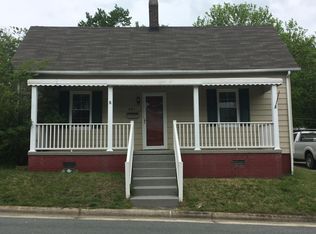 605 N Melville St, Graham, NC 27253