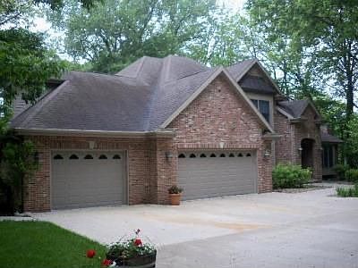 2nd image of 1680 Waterford Pl