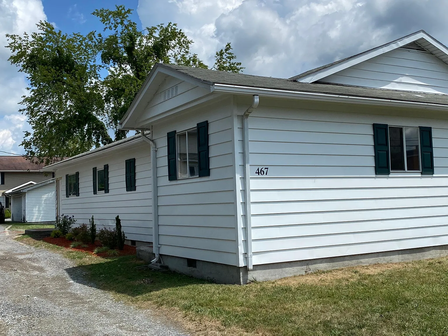 467 Christy St photo 1