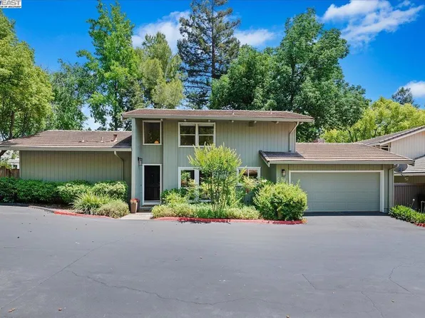 10 Rolling Green Cir, Pleasant Hill, CA 94523