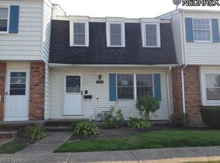 7498 Essex Dr, Mentor, OH 44060