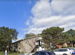 8996 Kennedy Dr #101A, Des Plaines, IL 60016