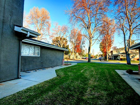 3rd image of 3003 Knollwood Ave