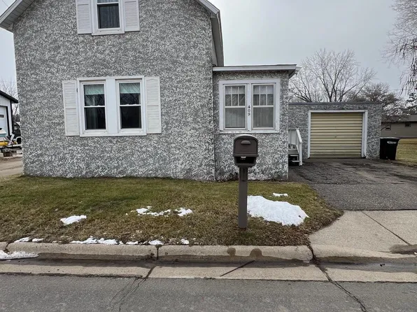 409 2nd Ave SW, Little Falls, MN 56345