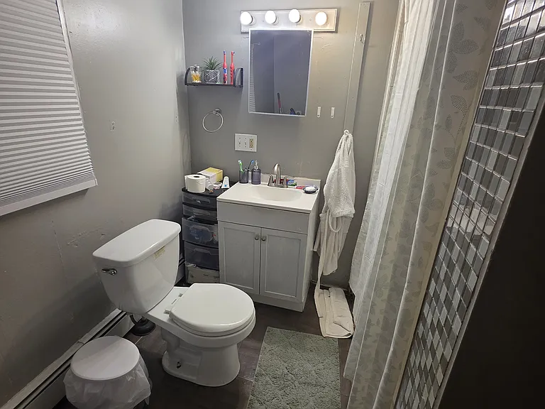 126 Park Ter #3 — Photo 8