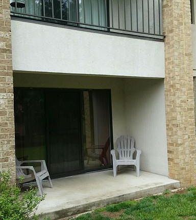 3rd image of 1034 Brinker 102 Dr