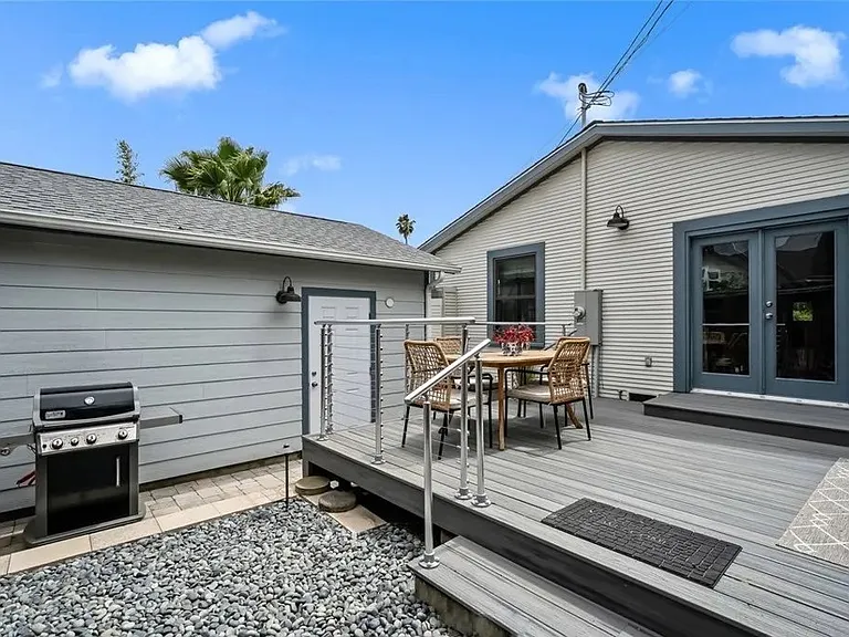 1526 Garden St — Photo 27